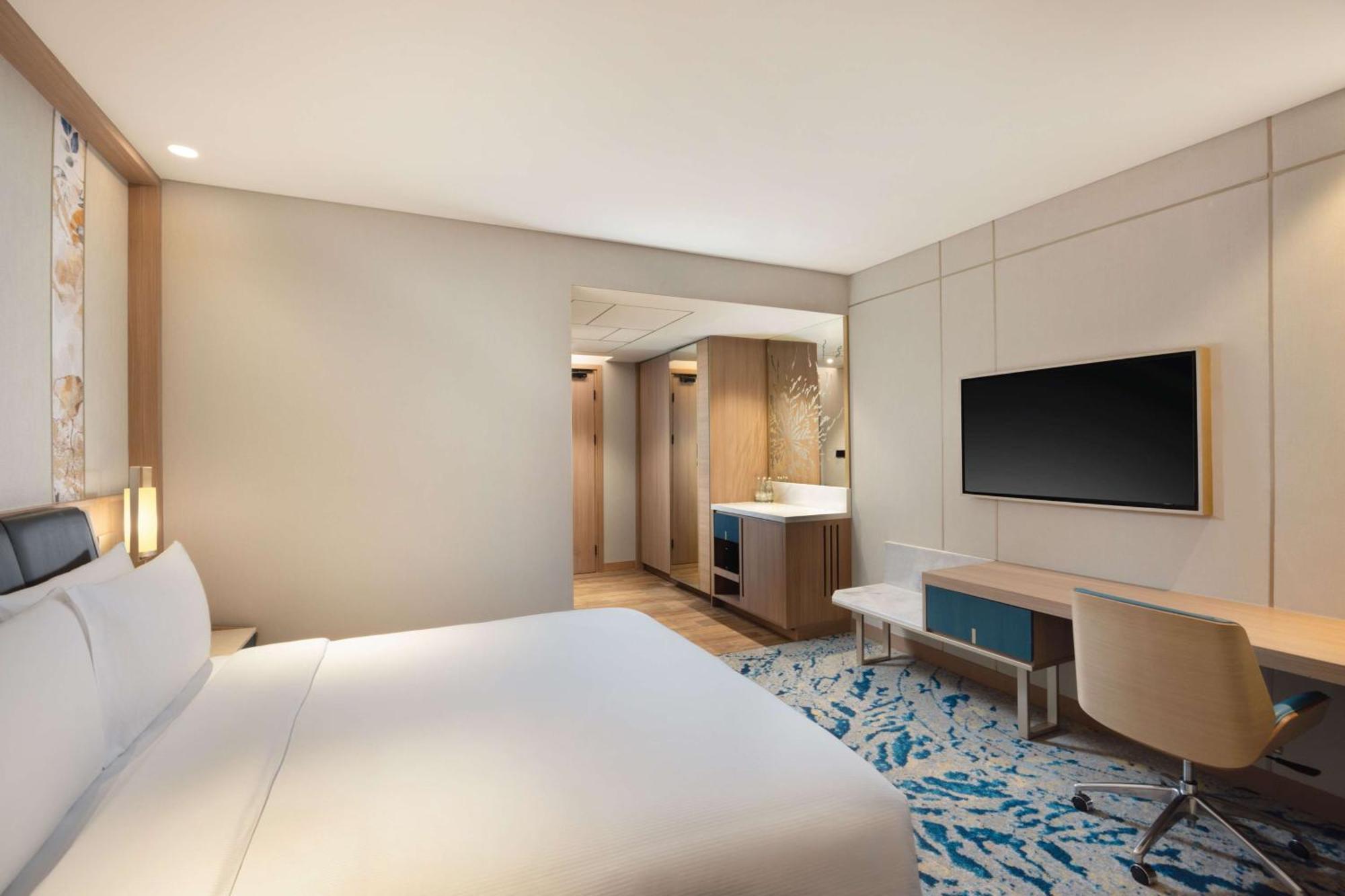 Doubletree By Hilton Jakarta Bintaro Jaya Hotel 5*